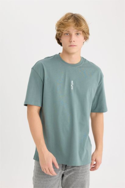 Batman Boxy Fit Crew Neck Printed T-Shirt