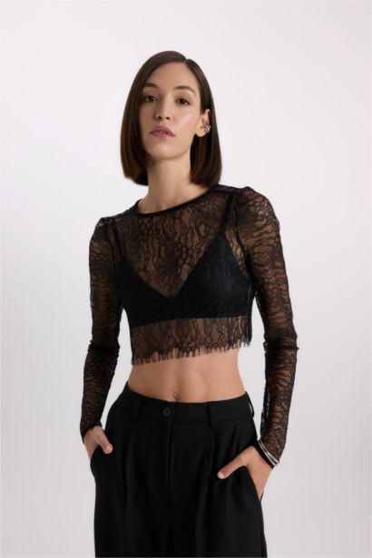 Crew Neck Lace Long Sleeve Blouse