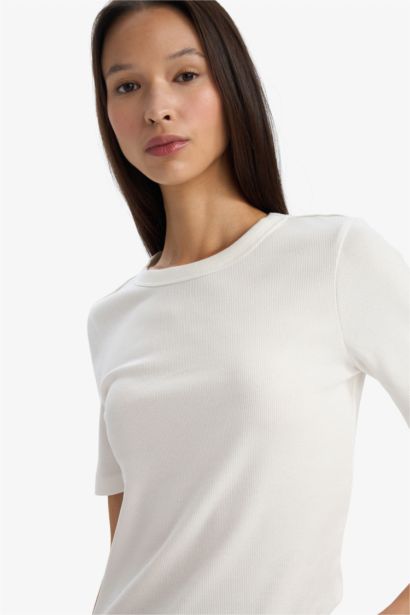 Woman Short Sleeve T-Shirt