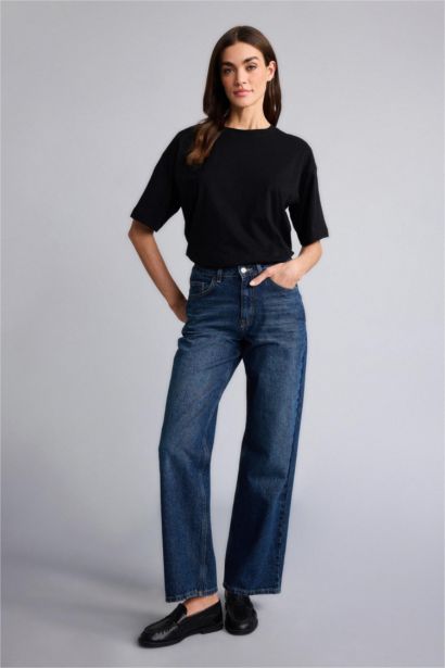 Woman Short Sleeve T-Shirt