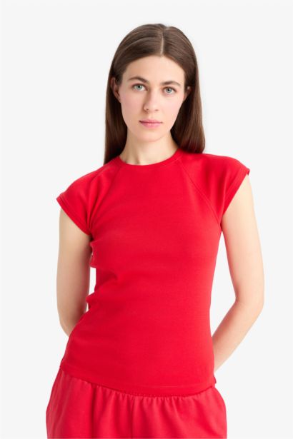 Slim Fit плотно обтягивающая футболка с круглым вырезом однотонная с коротким рукавом