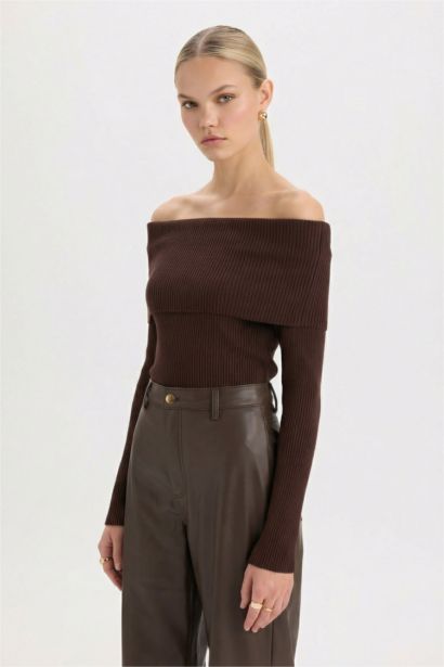 Fitted Omuzu Açık Fitilli Kaşkorse Triko Bluz