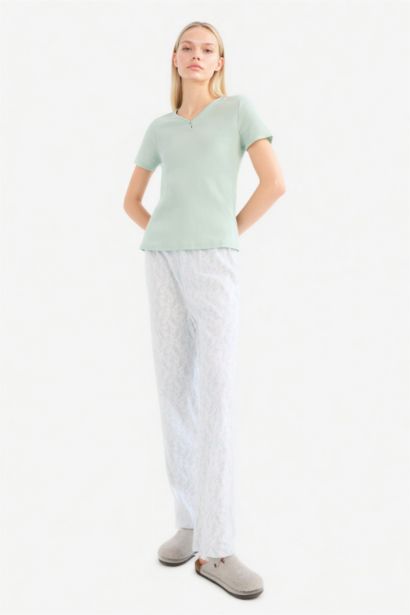 سيت بجامة قصة عادية نص ردن من Fall in Love - قطعتين