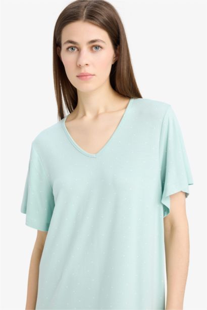 V Yaka Kısa Kollu Gecelik