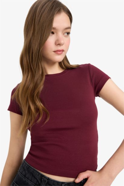 Fitted Ribbed Short Sleeve T-Shirt