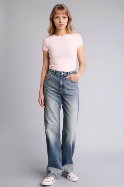 Woman Short Sleeve T-Shirt