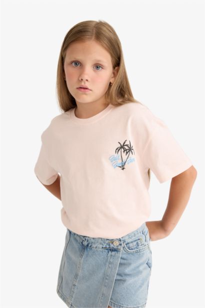 Girl Relax Fit Crew Neck T-Shirt