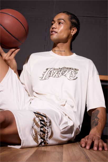 DeFactoFit NBA Los Angeles Lakers Oversize Fit Crew Neck Back Printed T-Shirt