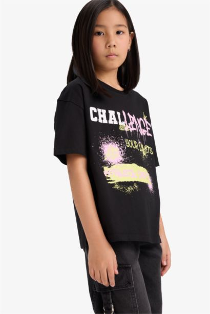 Girl Oversize Fit Crew Neck Short Sleeve T-Shirt