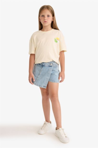 Girl Relax Fit Crew Neck Back Printed T-Shirt