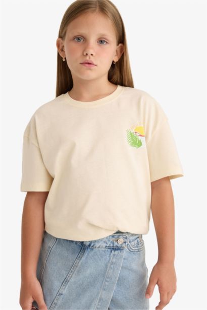 Girl Relax Fit Crew Neck Back Printed T-Shirt