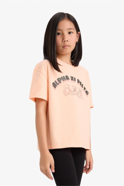 Girl Relax Fit Crew Neck T-Shirt