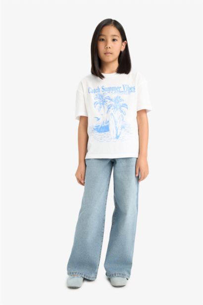 Girl Relax Fit Crew Neck T-Shirt