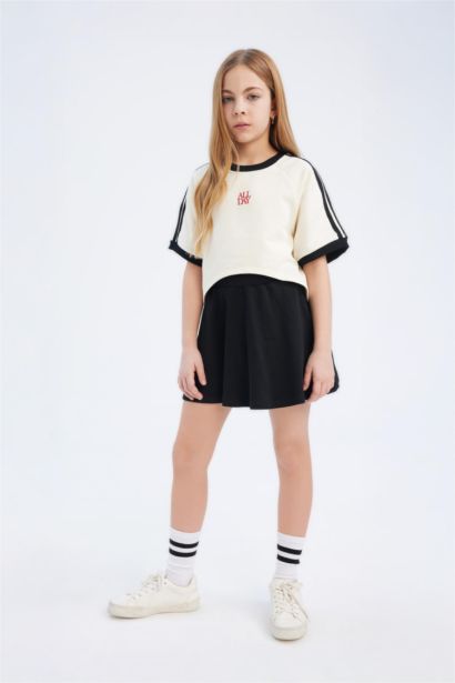 2'li Takım Bisiklet Yaka Baskılı Kısa Kollu Tişört Etek Kız Çocuk