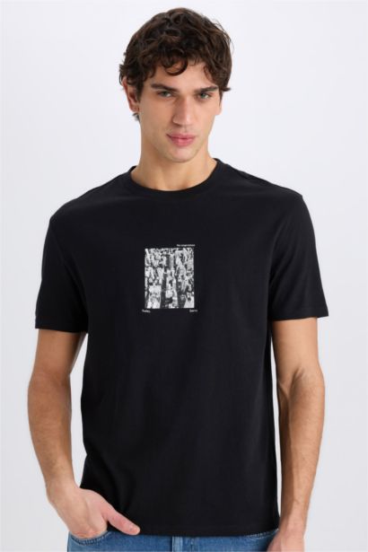 Regular Fit Crew Neck Short Sleeve T-Shirt