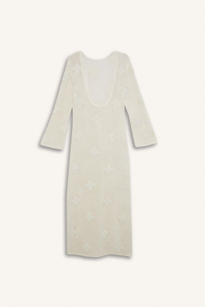 Regular Fit Uzun Kollu Dantelli Maxi Plaj Elbisesi