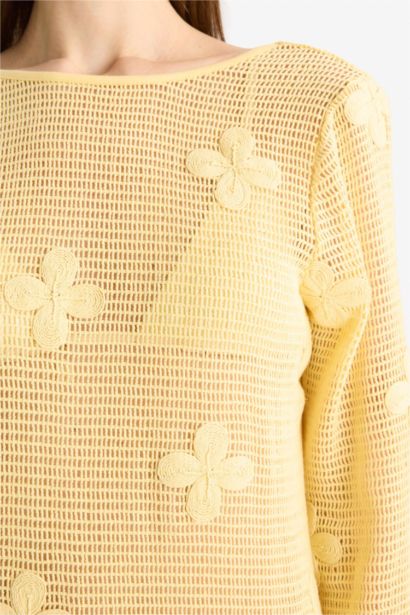 Regular Fit Uzun Kollu Dantelli Maxi Plaj Elbisesi