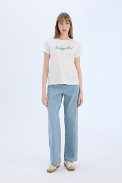 تيشيرت نص ردن بطبعة شعار قصة عادية بياخة مستديرة