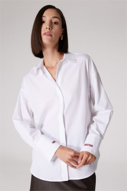 قميص بوبلين واسع برقبة قميص