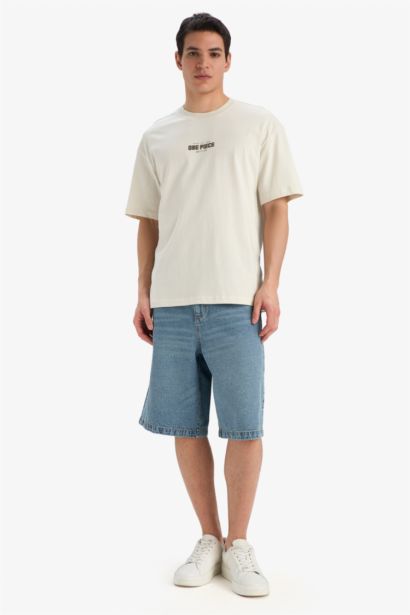 One Piece Boxy Fit Crew Neck Printed T-Shirt