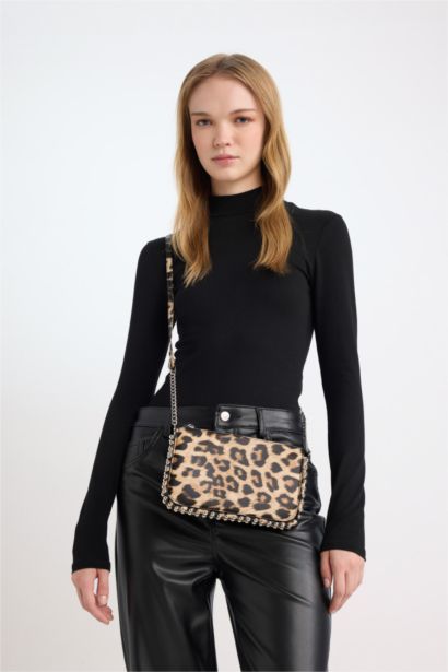 شنطة كروس بودي تايجر نسائي