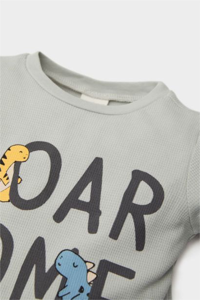 طقم بيجاما اولادي أخضر قصة عادية كم طويل - قطعتين