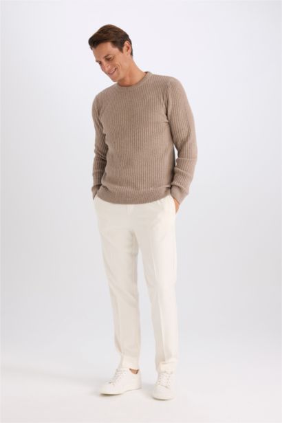 Standart Fit Bisiklet Yaka Dokulu Triko Kazak