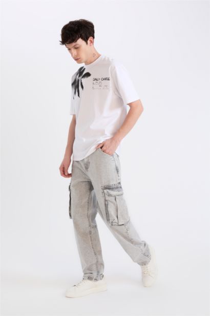 Relax Fit Wide Leg Jeans