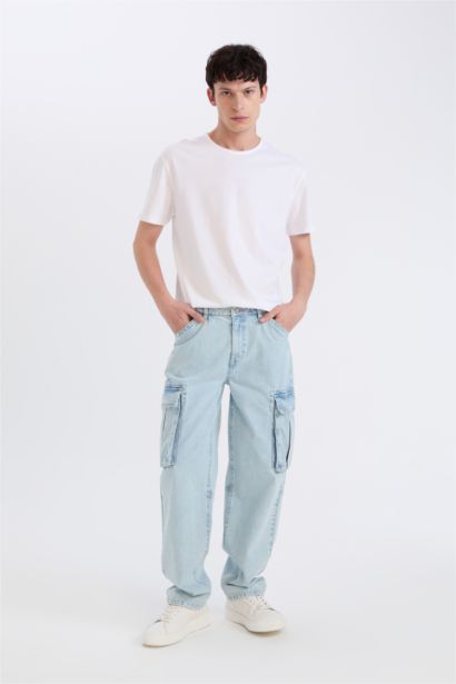 بنطلون جينز جينز قصة مريحة برجل واسع