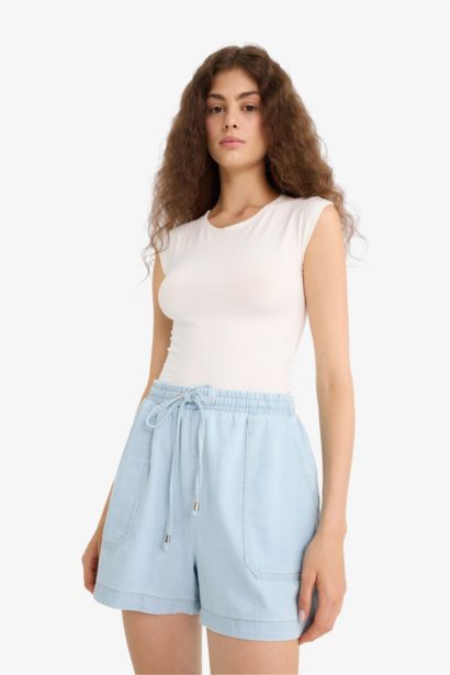 Yüksek Bel Yumuşak Jean Şort