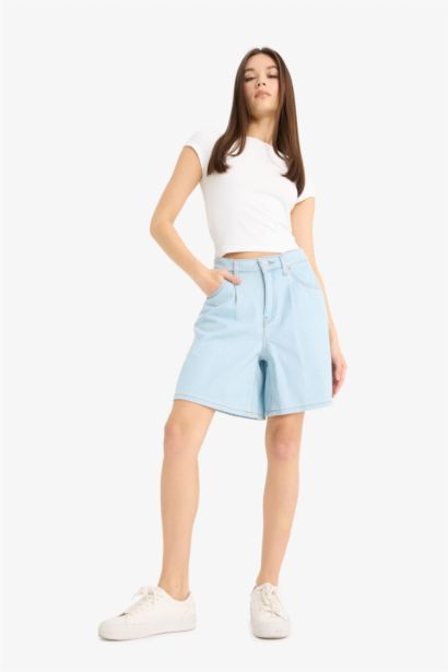 شورت جينز قصير بخصر مطاطي