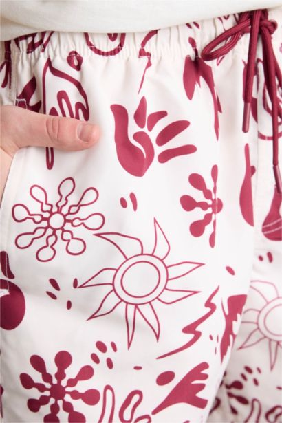 Шорты для плавания с сетчатой подкладкой и укороченной длиной