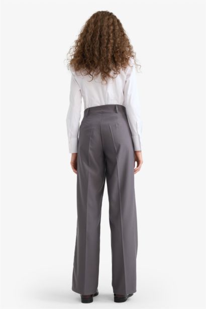 Normal Waist Straight Fit Trousers