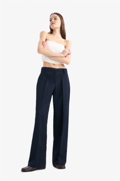 Wide Leg Normal Waist Standard Length Trousers