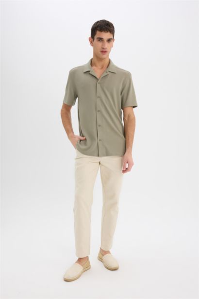 قميص نص كم قصة عادية بياقة بولو