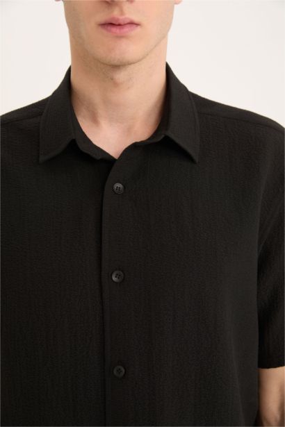 Regular Fit Crinkle Short Sleeve Shirt