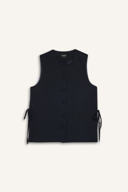 Bisiklet Yaka Yanları Bağcıklı Basic Düz Dokuma Süveter