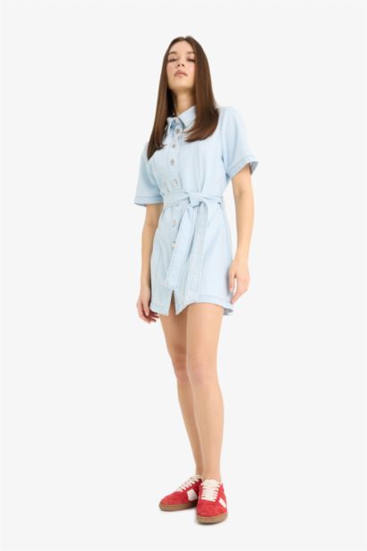 %100 Pamuk Polo Yaka Düğmeli Kuşaklı Kısa Kollu Mini Jean Elbise