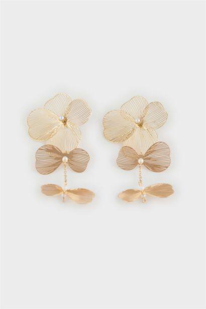 Woman Flower Motif Matte Gold Earrings