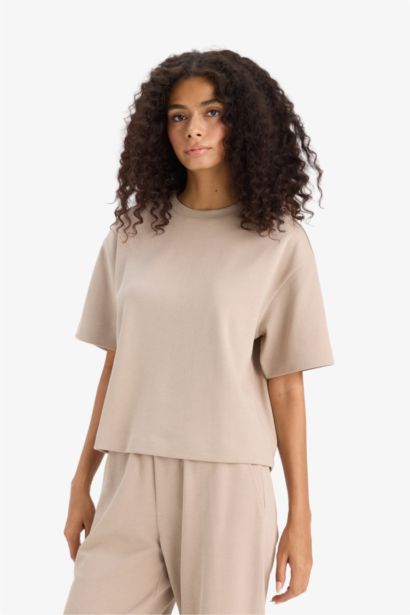 T-shirt oversize basique à col rond et manches courtes