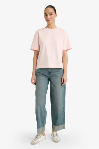 Базовая футболка Oversize с круглым вырезом и коротким рукавом