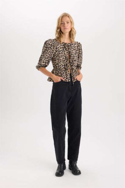 Fitted Round Neck Front Tied Poplin Leopard Blouse