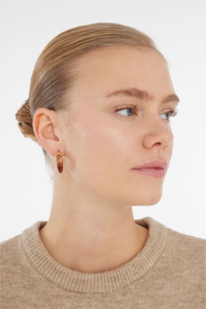 Woman 2 Piece Earrings