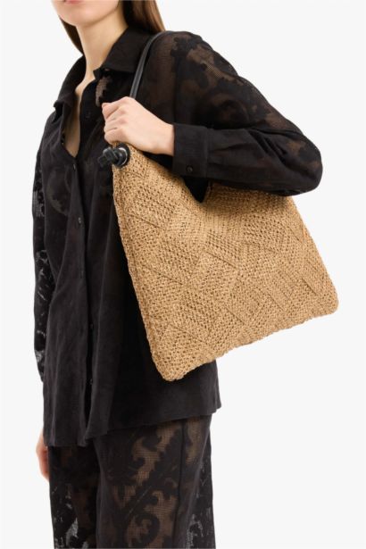 جنطة كتف نسائي قش