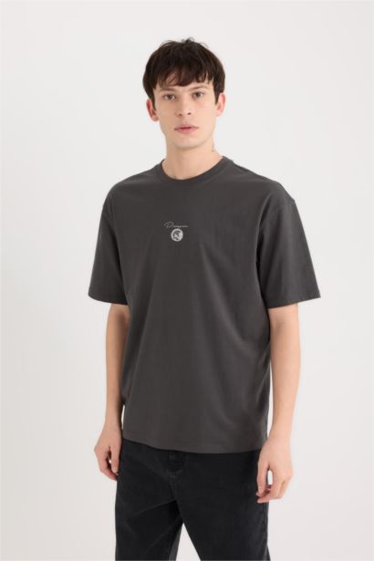 Boxy Fit Crew Neck Printed Short Sleeve T-Shirt