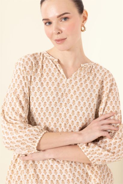 Regular Fit Crew Neck Long Sleeve Blouse