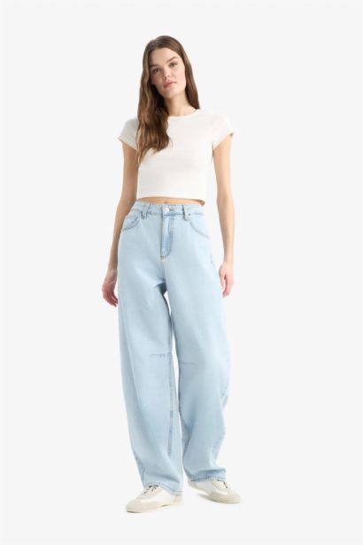 Baggy Fit High Waist Straight Leg Jeans