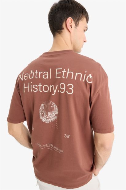 Boxy Fit Crew Neck Printed Short Sleeve T-Shirt