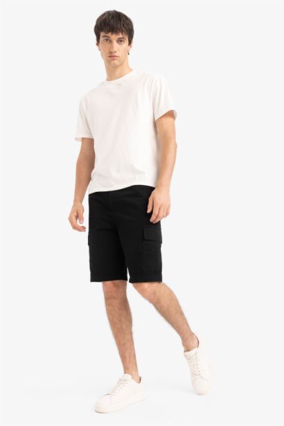 Cotton Regular Cargo Pocketed Bermuda Shorts