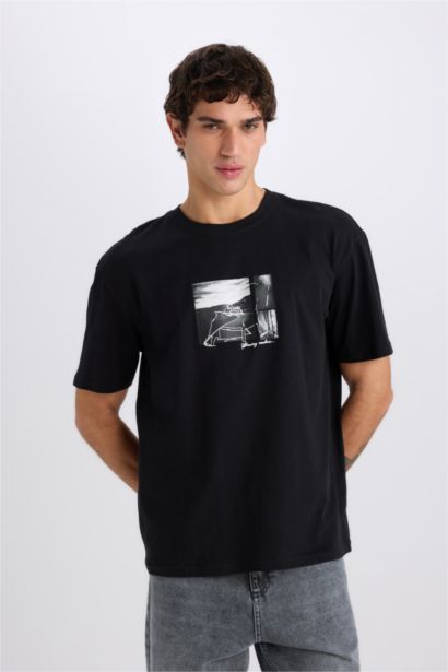 Boxy Fit Crew Neck Short Sleeve T-Shirt